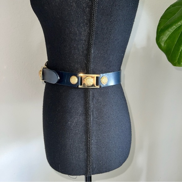 ESCADA St. Michael Collaboration Navy Blue Leather Gold Tone Hardware VTG Belt main image 7